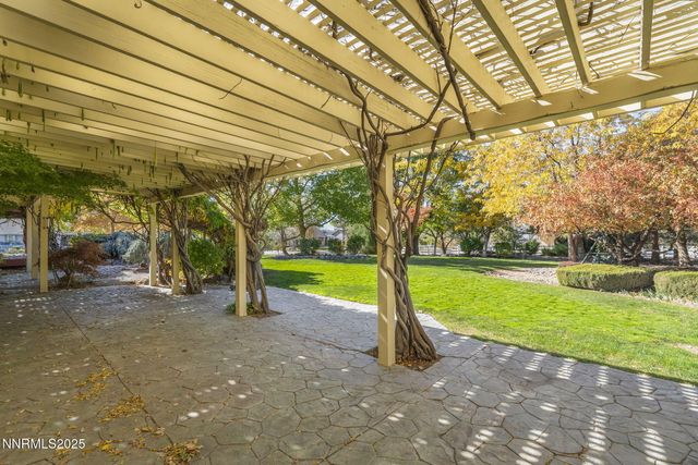 15 Carefree Place, Sparks, NV 89441