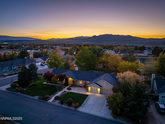 15 Carefree Place, Sparks, NV 89441