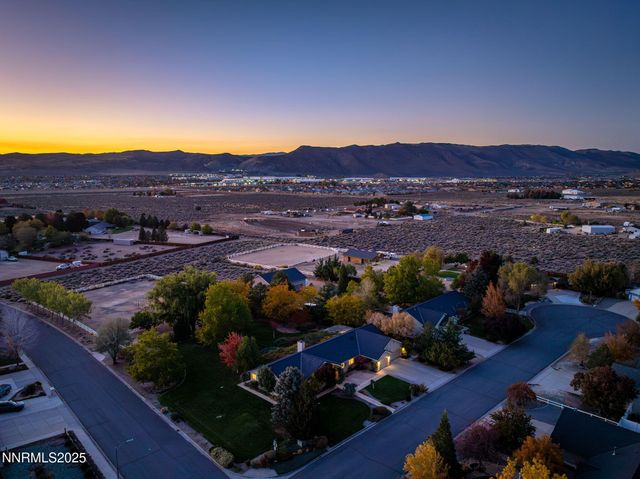 15 Carefree Place, Sparks, NV 89441