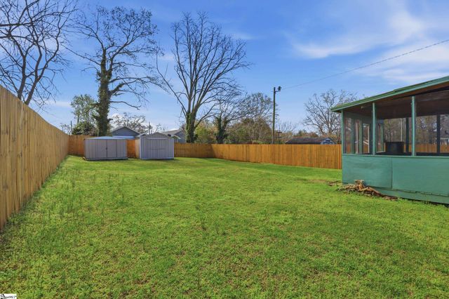 211 Buncombe Street, Greer, SC 29650