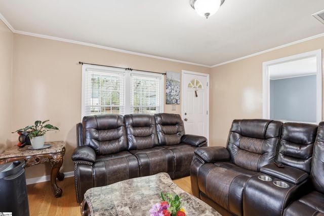 211 Buncombe Street, Greer, SC 29650