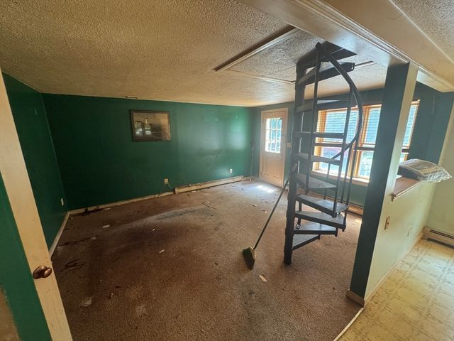 75 Donna Dr, Plymouth, MA 02360