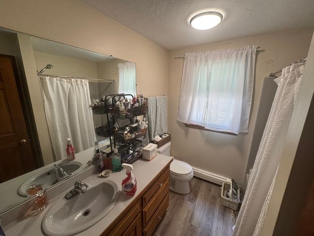 75 Donna Dr, Plymouth, MA 02360