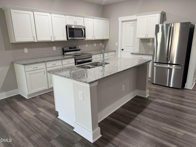 307 Mcclellan Trail, Mebane, NC 27302
