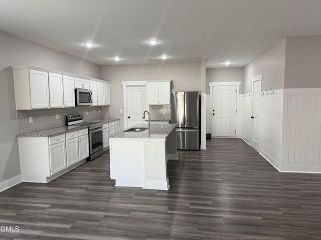 307 Mcclellan Trail, Mebane, NC 27302