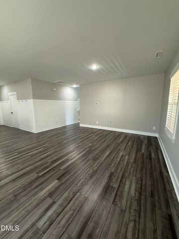 307 Mcclellan Trail, Mebane, NC 27302