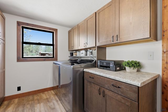24637 139TH AVE, Hermosa, SD 57744