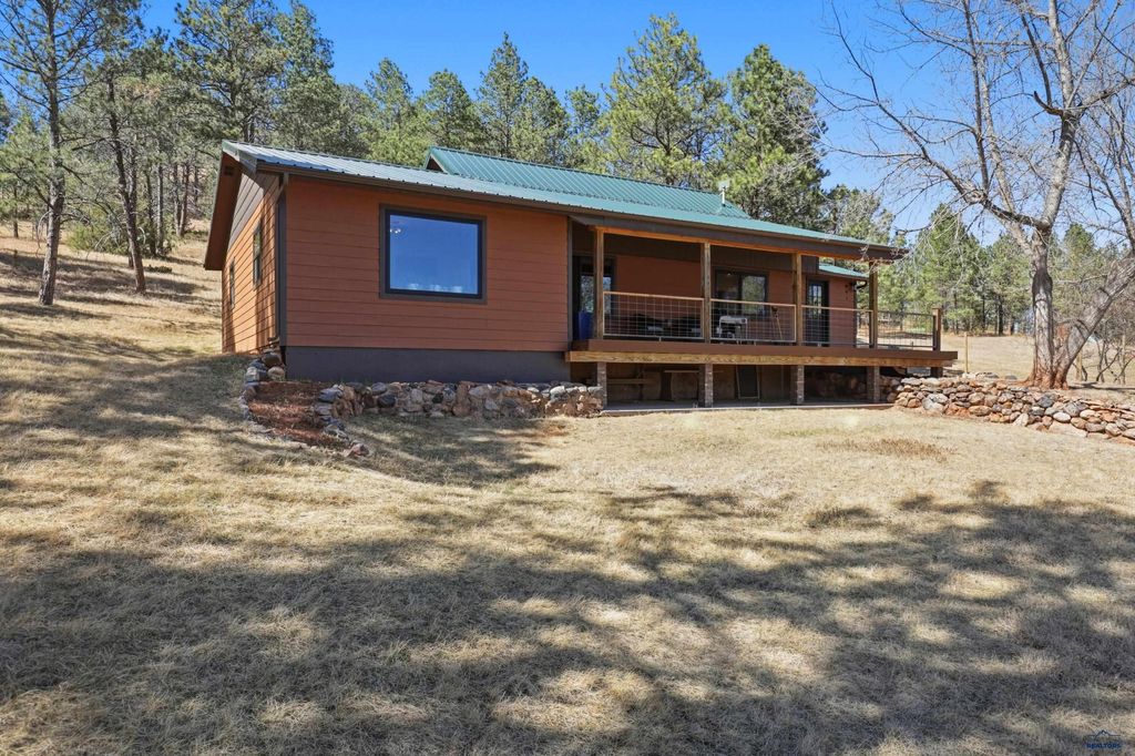 24637 139TH AVE, Hermosa, SD 57744