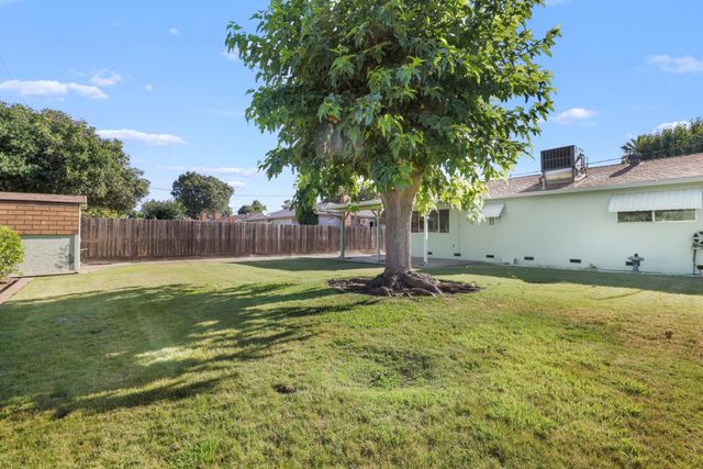 2133 Fullerton Ave, Stockton, CA 95204