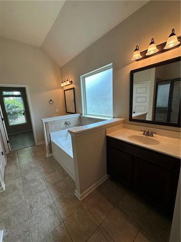 852 Nevis Way, Mcdonough, GA 30253