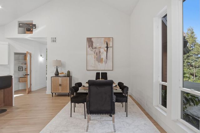 9313 N Hills Ct, Oakdale, CA 95361