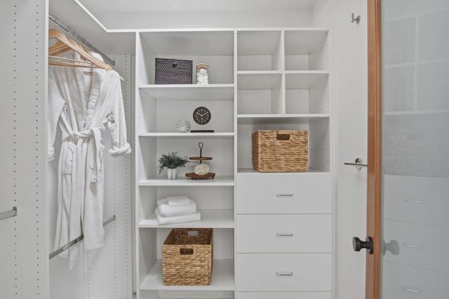 9313 N Hills Ct, Oakdale, CA 95361