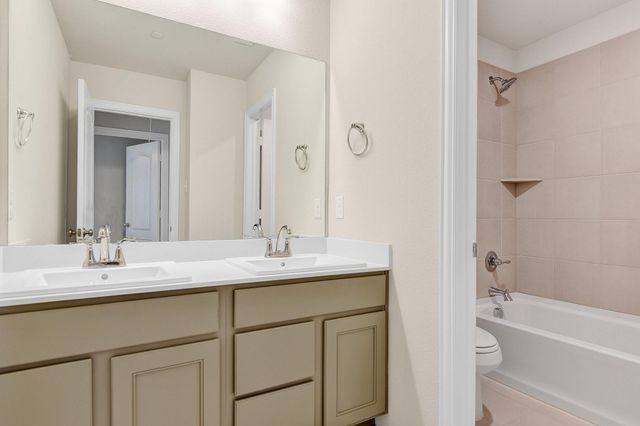 3737 Malibu Drive 4, Sherman, TX 75090
