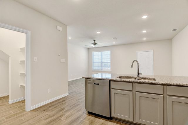 3737 Malibu Drive 4, Sherman, TX 75090