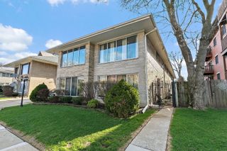 1111 N Harlem Avenue 2A, Oak Park, IL 60302