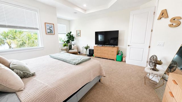 16454 Helix Court, Westlake, FL 33470