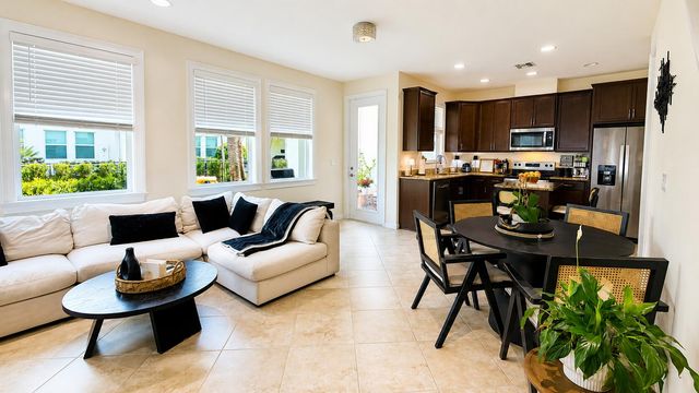 16454 Helix Court, Westlake, FL 33470