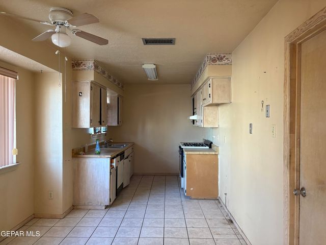 3012 Sea Breeze Drive, El Paso, TX 79936