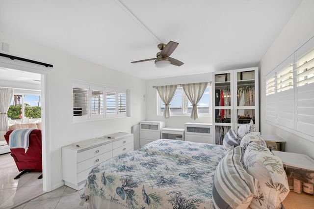 214 Inlet Way 106, Palm Beach Shores, FL 33404