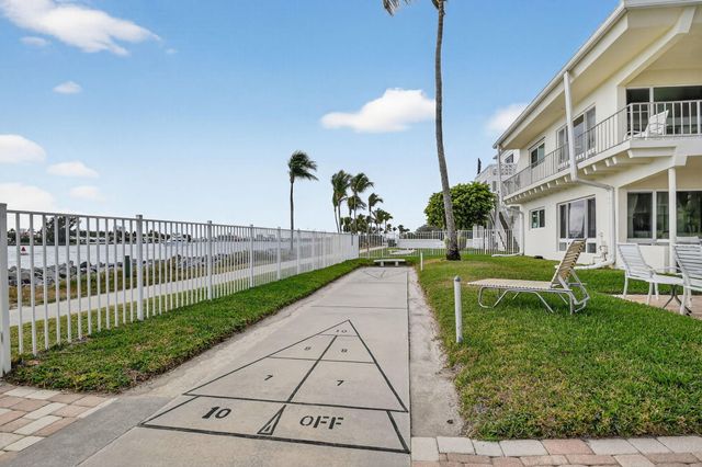 214 Inlet Way 106, Palm Beach Shores, FL 33404