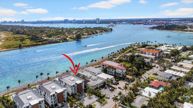 214 Inlet Way 106, Palm Beach Shores, FL 33404