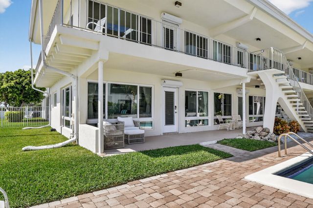 214 Inlet Way 106, Palm Beach Shores, FL 33404