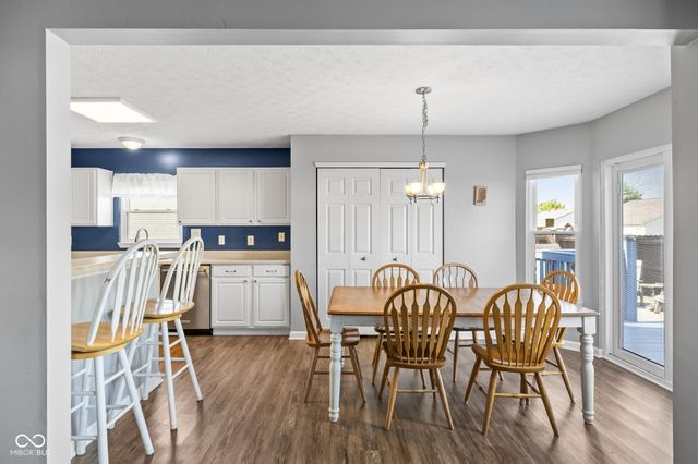 768 Yellowwood Drive, Greenwood, IN 46143