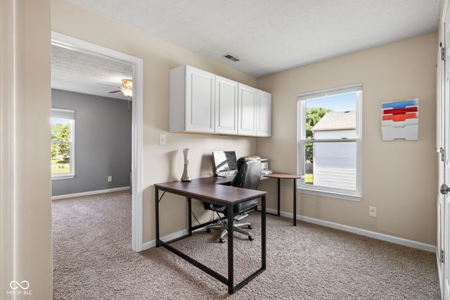 768 Yellowwood Drive, Greenwood, IN 46143