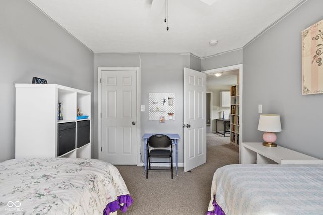 768 Yellowwood Drive, Greenwood, IN 46143