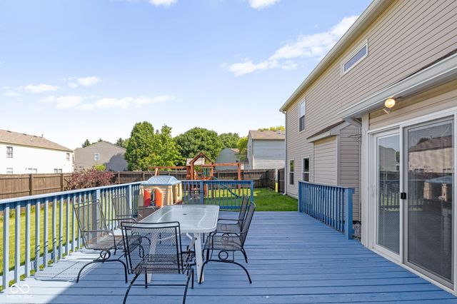 768 Yellowwood Drive, Greenwood, IN 46143