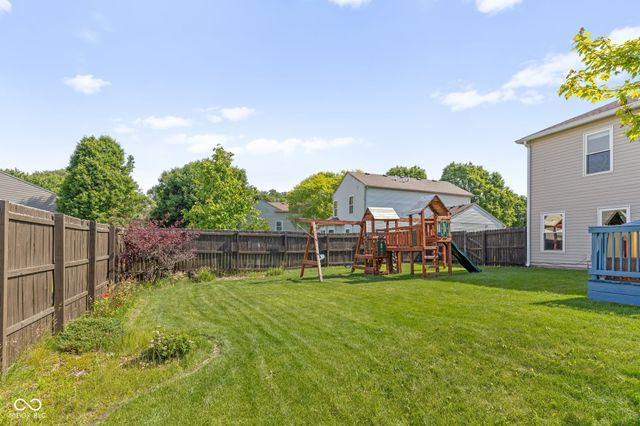 768 Yellowwood Drive, Greenwood, IN 46143
