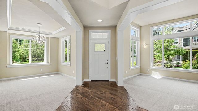 21923 37th Avenue SE, Bothell, WA 98021