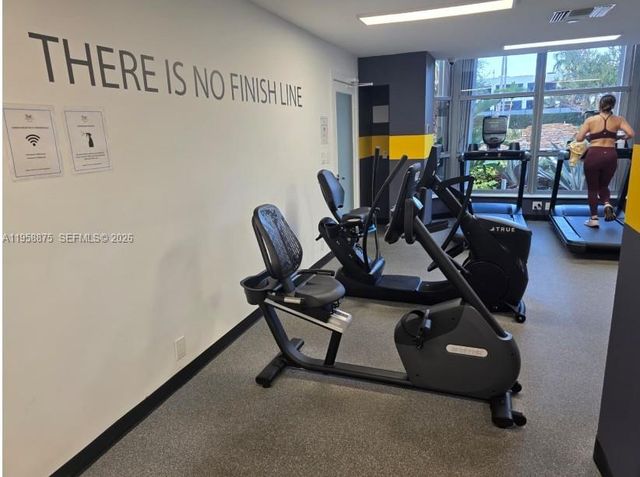 3500 Mystic Pointe Dr 2905, Aventura, FL 33180