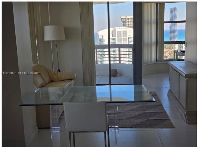 3500 Mystic Pointe Dr 2905, Aventura, FL 33180