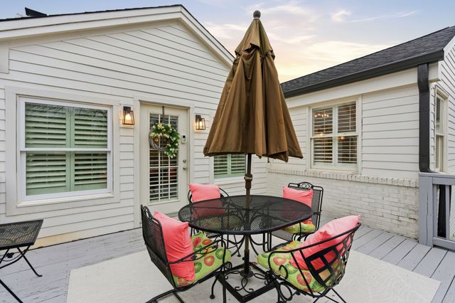 745 Vosswood Dr, Nashville, TN 37205