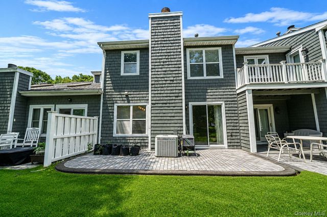 45 Madder Lake Circle, Commack, NY 11725