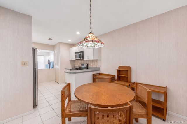 45 Madder Lake Circle, Commack, NY 11725