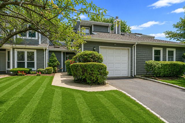 45 Madder Lake Circle, Commack, NY 11725
