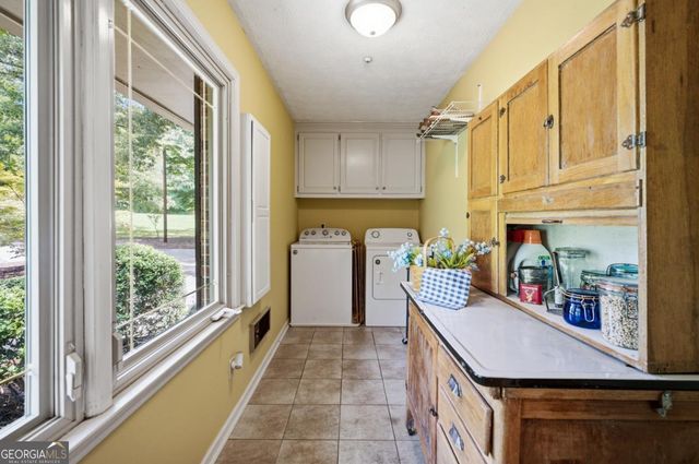 1131 Ednaville Road, Braselton, GA 30517