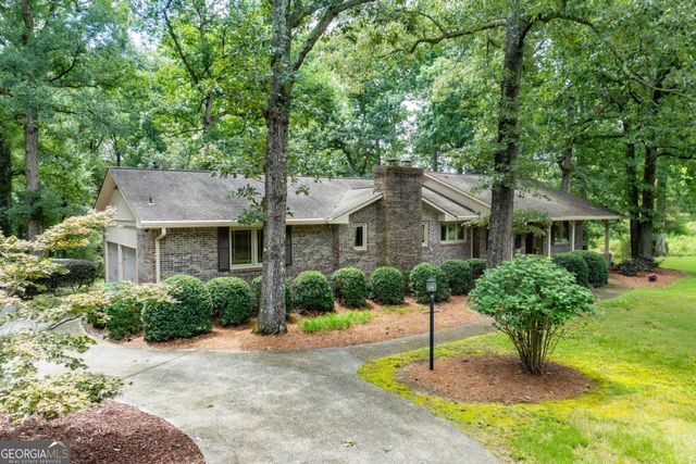 1131 Ednaville Road, Braselton, GA 30517