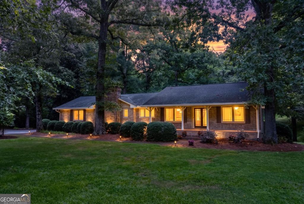 1131 Ednaville Road, Braselton, GA 30517