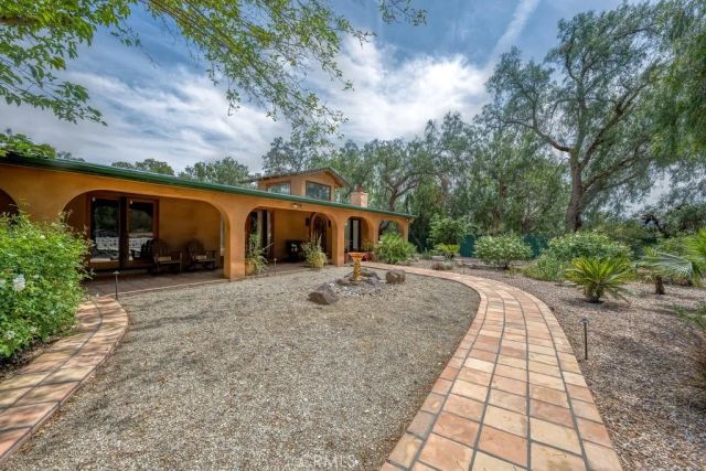 33120 Agua Dulce Canyon, Agua Dulce, CA 91390