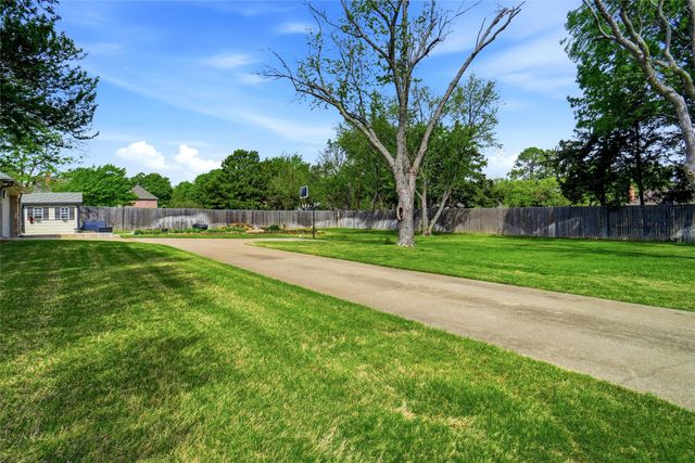 1362 Cross Timber Drive, Southlake, TX 76092