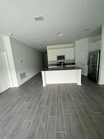 34000 SKY BLOSSOM CIRCLE, Leesburg, FL 34788