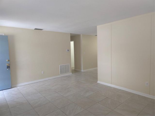 800 HIGHLAND AVENUE N 3, Largo, FL 33770