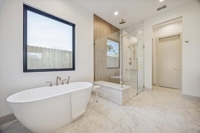 1622 Candlelight Lane, Houston, TX 77018