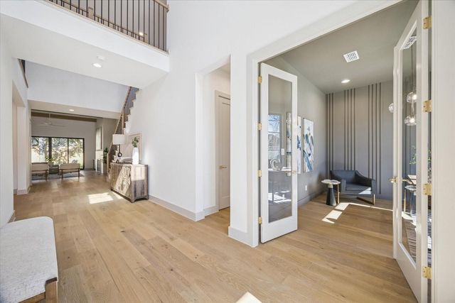 1622 Candlelight Lane, Houston, TX 77018