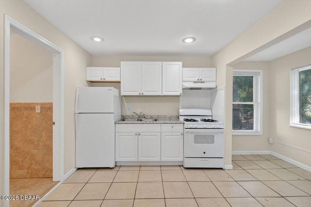 224 Kingston Avenue, Daytona Beach, FL 32114