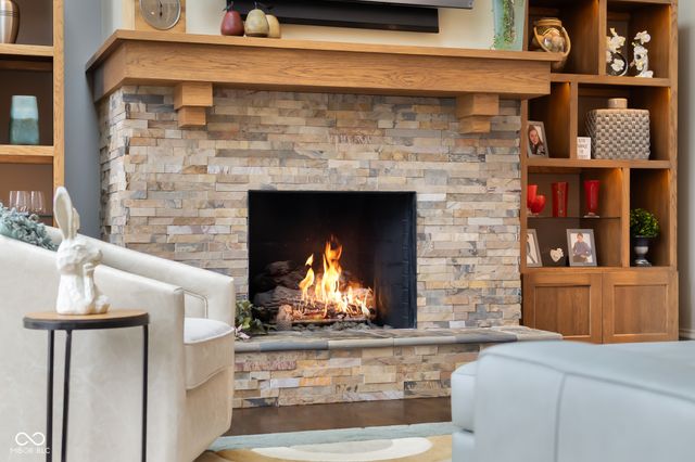 8224 W Mulligan Lane, Columbus, IN 47201
