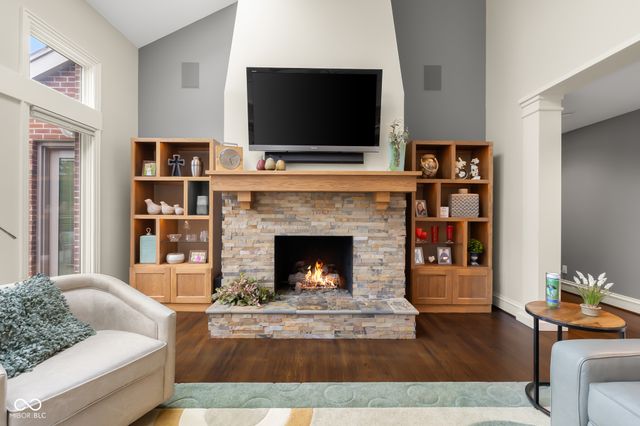 8224 W Mulligan Lane, Columbus, IN 47201